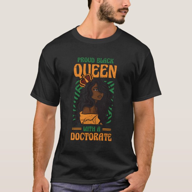 Camiseta Rainha Negra Com Doutorado Phd (Frente)
