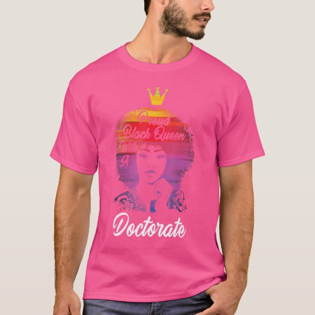 Camiseta Rainha Negra Orgulhosa Com Pó De Doutorado (Frente)