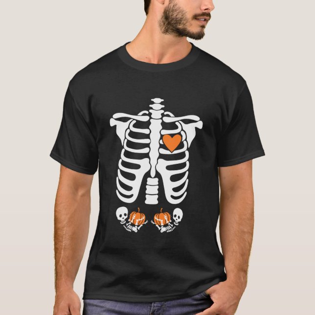 Camiseta Raio-X de Halloween Gravidez Esperando Gêmeos Bebê (Frente)