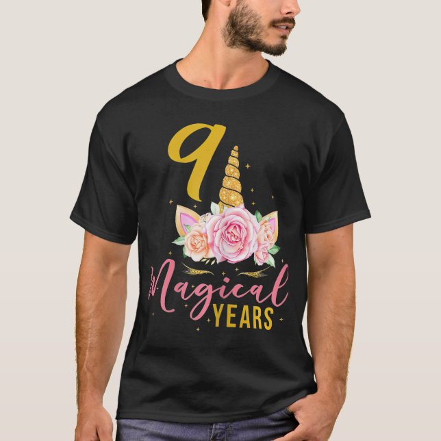Camiseta Rapariga de aniversário de 9 anos presente no Unic (Frente)