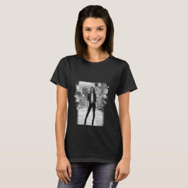 Camiseta Rapariga de Arte FASHION Branca e Bela Negra