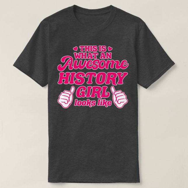 Camiseta Rapariga de História (Frente do Design)