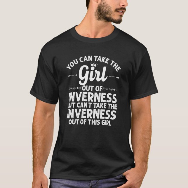 Camiseta Rapariga Fora Da Inverness Flórida Engraçada Raíze (Frente)