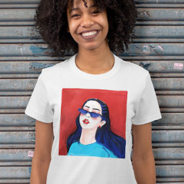 Camiseta Rapariga moderna em vermelho e azul impresso