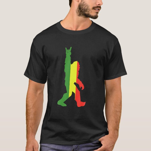 Camiseta Rasta Bigfoot Rock and Roll for Sasquatch Trust (Frente)