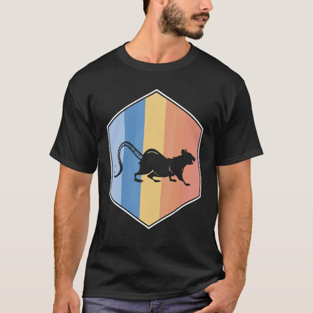 Camiseta Rato Com Cores Retroativas Num Hexágono (Frente)