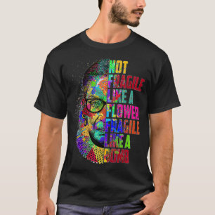Camiseta RBG Frágil como uma bomba Ruth Bader Ginsburg