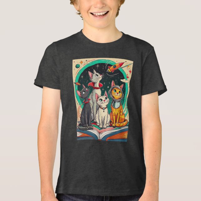 Camiseta Reading Opens a Gateway to Cosmic Cat Adventures (Frente)
