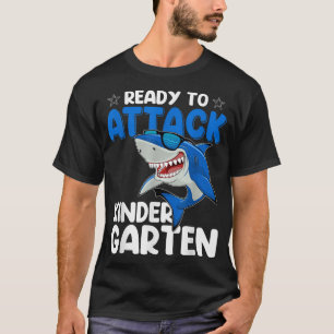 Camiseta Ready To Attack Kindergarten Shark Kinder Teacher 