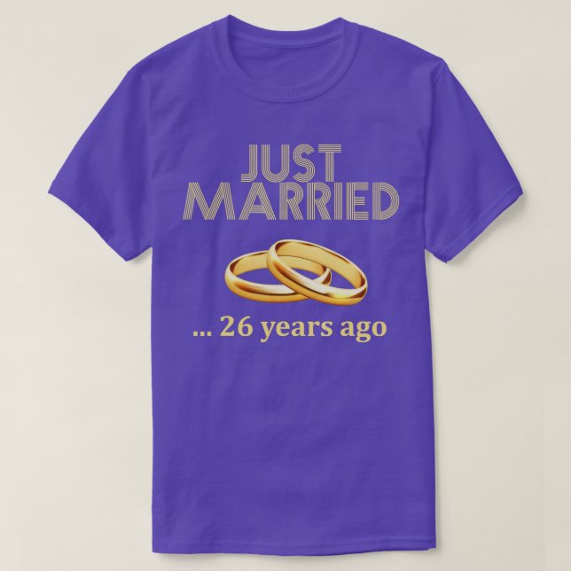 Camiseta recem casados 26 Anos Atrás (Frente do Design)