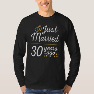 Camiseta Recem casados 30 Anos Atrás 30 de Casamento