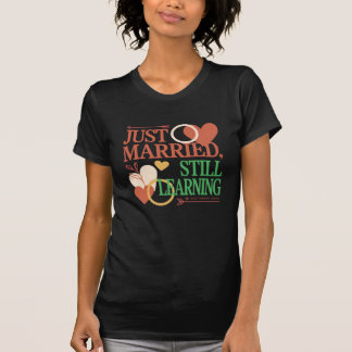 Camiseta Recém-Casados, Ainda Aprendendo – Dia dos Namorado