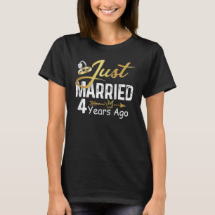 Camiseta recem casados de 4 Anos Atrás G