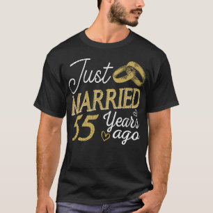 Camiseta Recem casados De Presente De Aniversário Há 55 A