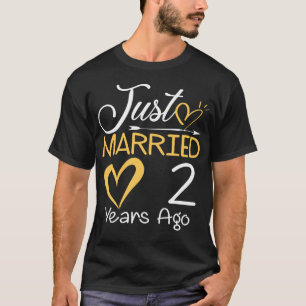 Camiseta Recem casados de segundo de aniversário de casame