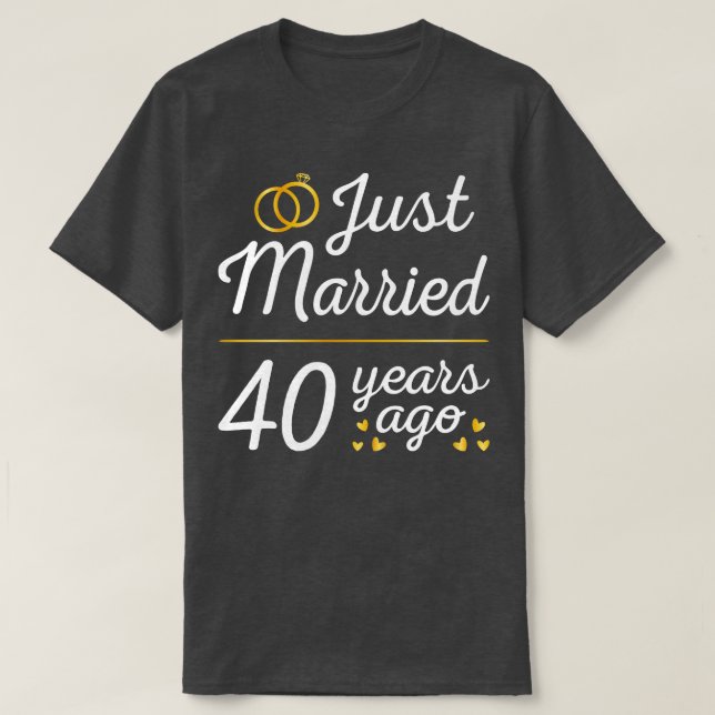 Camiseta Recem casados Há 40 Anos (Frente do Design)