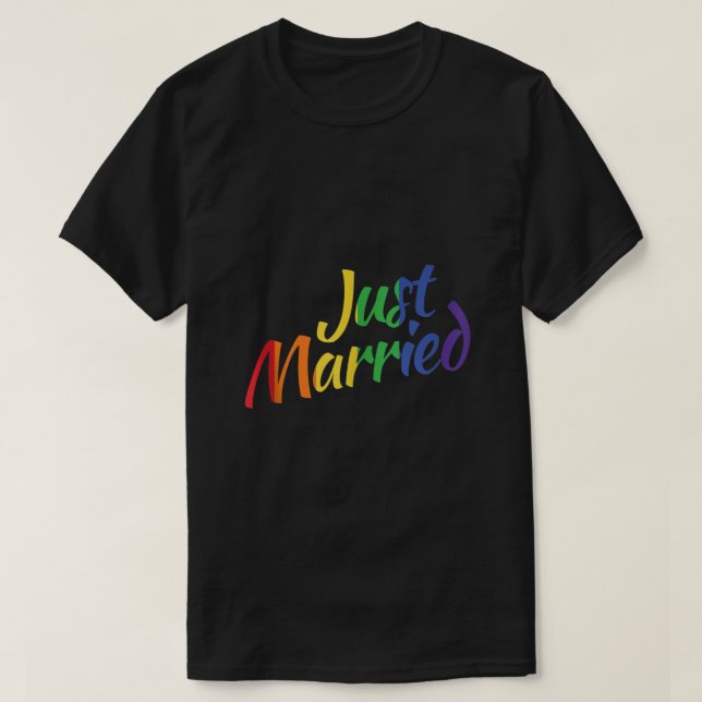 Camiseta Recem casados LGBT LGBT Casado LGBT Arco-Íris LGBT (Frente do Design)