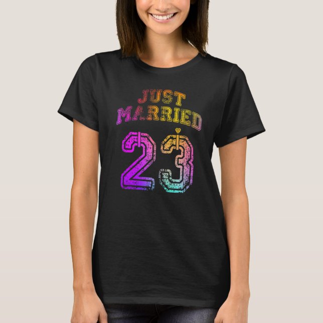 Camiseta Recem casados Nova Esposa Novo Marido Corresponden (Frente)