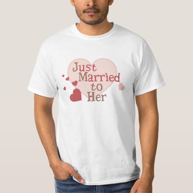 Camiseta Recem casados para ela (Frente)