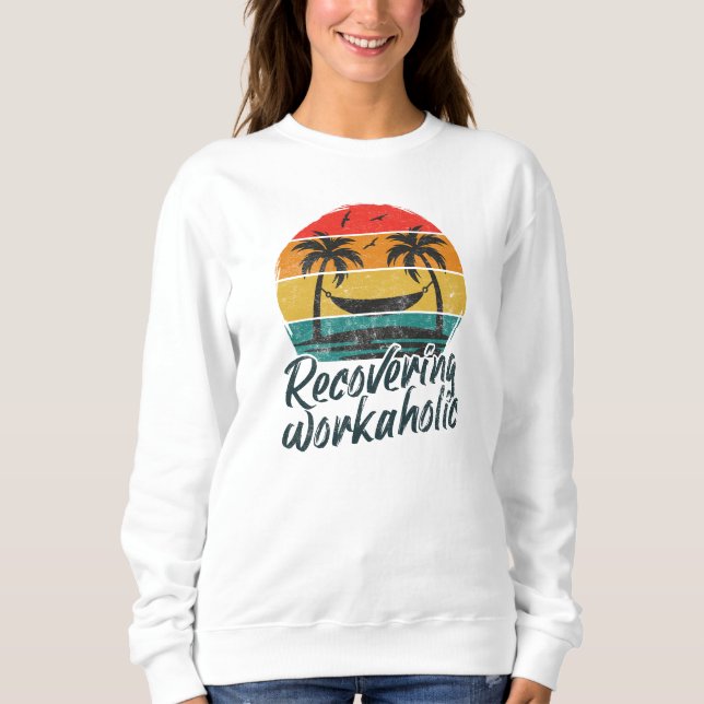 Camiseta Recuperando Workaholic | Férias Divertidas (Frente)