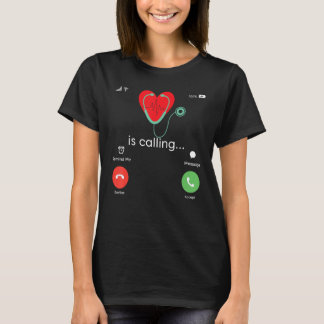 Camiseta Red Heart Beating Cardiac Nurse Heart Stethoscope