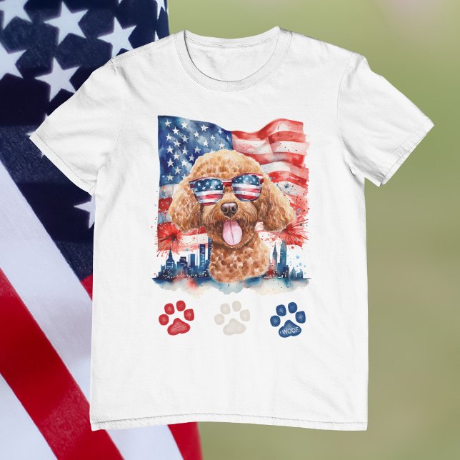 Camiseta Red White e Blue Poodle Dog American 4 de julho (Criador carregado)