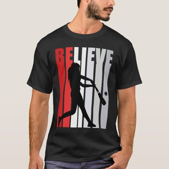 Camiseta Red Womens Believe Baseball Motivational Softball  (Frente)
