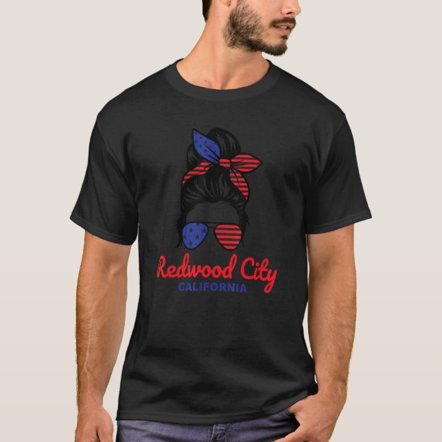 Camiseta Redwood City California Retro Messy Bun (Frente)