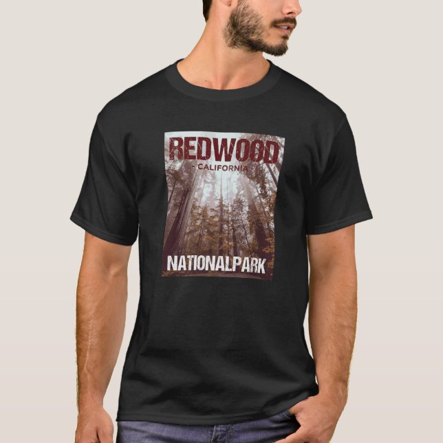 Camiseta Redwood National Park California Poster Design (Frente)