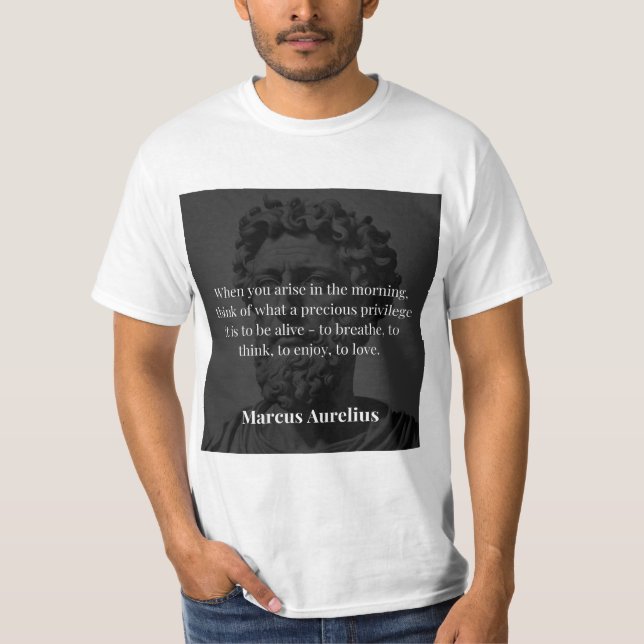Camiseta Reflexão da Manhã de Marcus Aurelius (Frente)