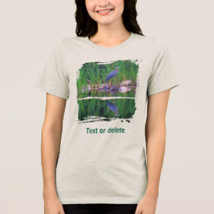 Camiseta Reflexões da Garça Azul Pintura de Animais 