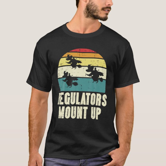 Camiseta Reguladores do Dia das Bruxas Montam Mulheres de C (Frente)