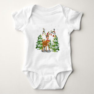 Camiseta Reindeer Bonito na Neve