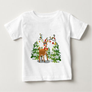 Camiseta Reindeer Bonito na Neve