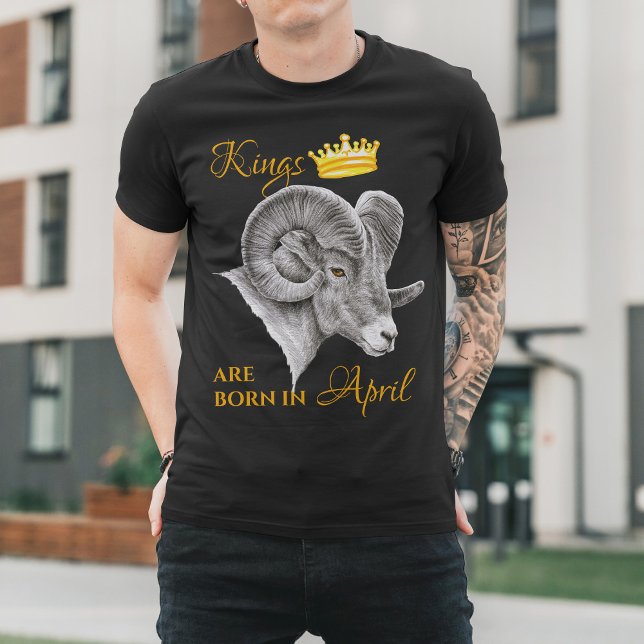 Camiseta Reis são nasceres em abril Aries Zodiac Ram Crown  (Criador carregado)