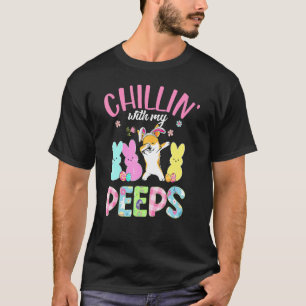 Camiseta Relaxando Com Meu Corgi Cachorro Bunny Dia de Pásc