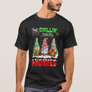 Camiseta Relaxando Com Meus Gnomos Jardim do Papai Noel Gno