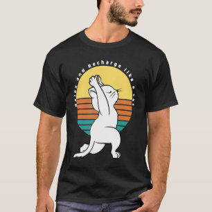 Camiseta Relaxar E Recarregar Como Um Gato Retro Yoga Gato