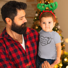 Camiseta Relaxe Meu Pai É Um Enfermeiro Coração Estetoscópi
