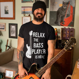 Camiseta Relaxe, O Jogador De Bass Está Aqui Um Presente De