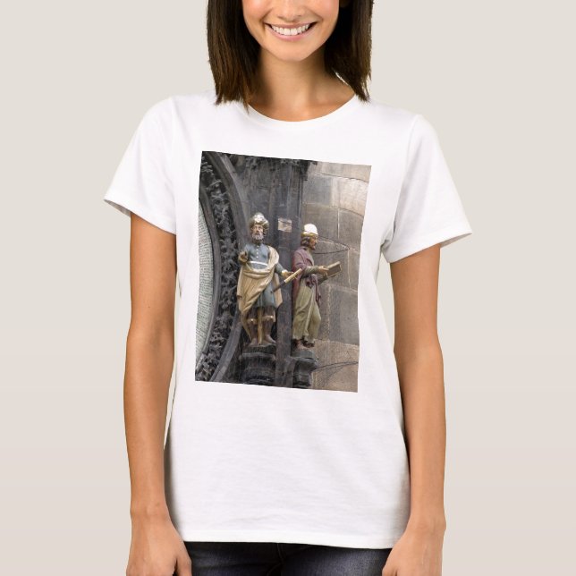 Camiseta Relógio Astronômico ou Praga Orloj (Frente)