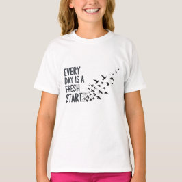 Camiseta Relógio de Parede Todo Dia É Um Novo Começo