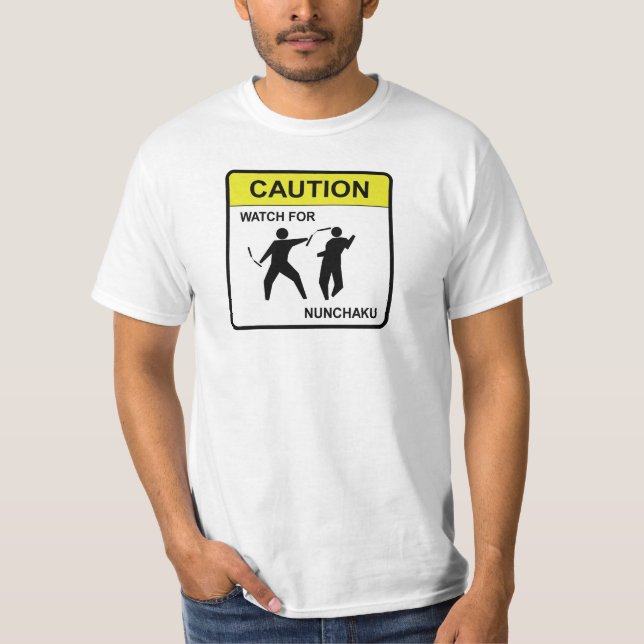 Camiseta Relógio do cuidado para Nunchaku (Frente)
