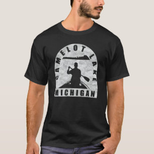 Camiseta Remo no Lago Camelot Michigan