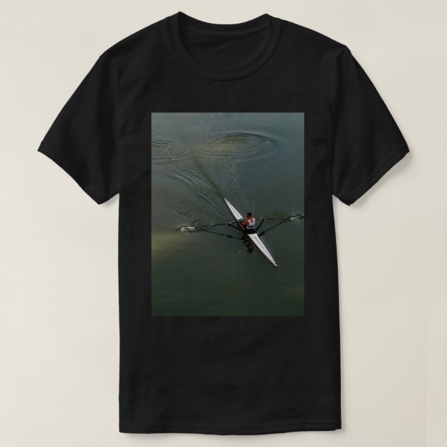Camiseta Removendo Kayaking no rio (Frente do Design)