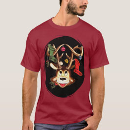 Camiseta Rena Sorridente Decorada Com Meia de Natal