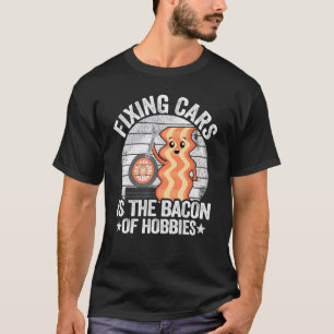 Camiseta Reparando Carros na Garagem é o Bacon dos Passatem