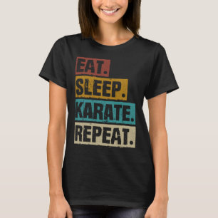 Camiseta Repetição de Karate Retro Vintage Martial