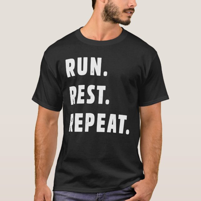 Camiseta Repetição de repouso de na moda (Frente)