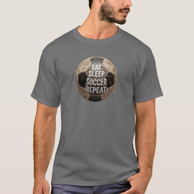 Camiseta repetir o futebol para dormir (Frente)